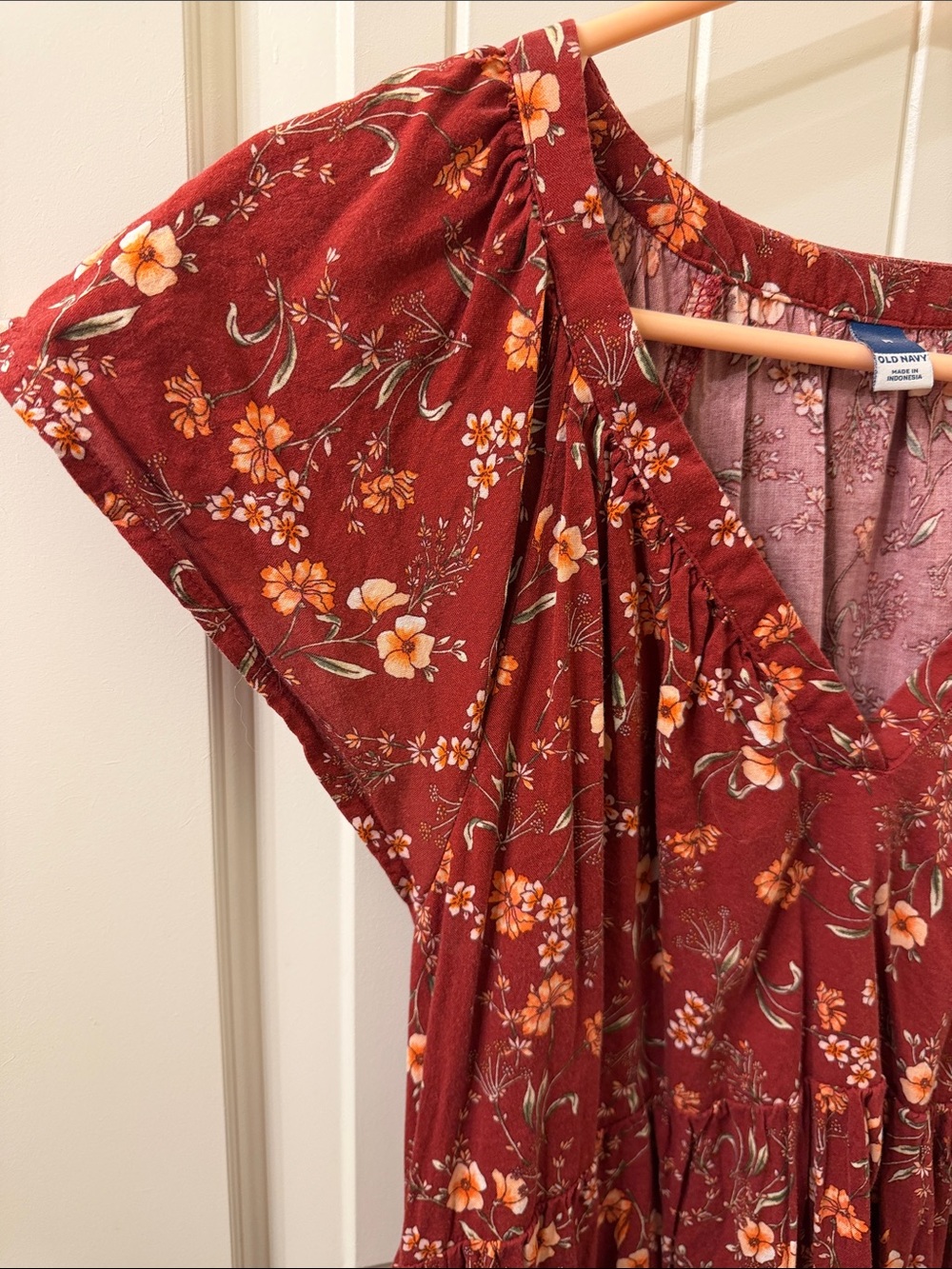Old Navy Red Floral V-Neck Flutter Sleeve Dress